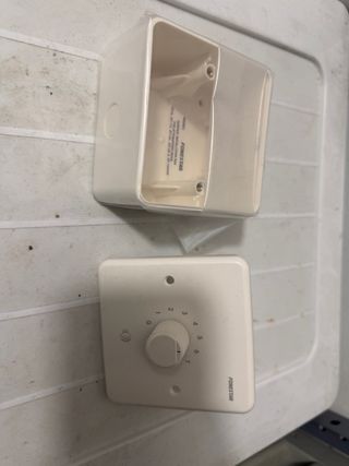 Lote 2 Atenuadores/Potenciometros Fonestar AT-12