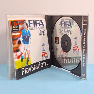 FIFA Road to World Cup 98 - PlayStation 1