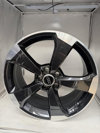 Juego Llantas 19 pulgadas originales Audi 5x112