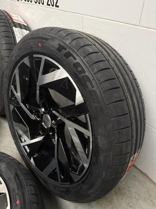 Juego Llantas 19 pulgadas original Nissan QASHQAI