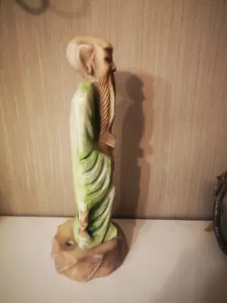 Figura oriental, alabastro. Vintage. 2,5 kg.