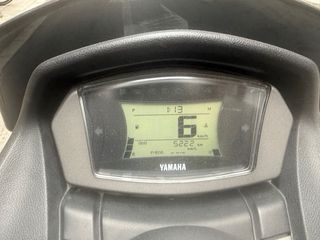 Yamaha Nmax 125 conect 2025 Solo para interesados