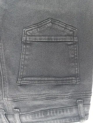 Vaqueros slim negros