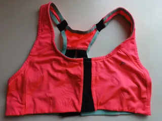 Top deportivo Tenth rosa y negro