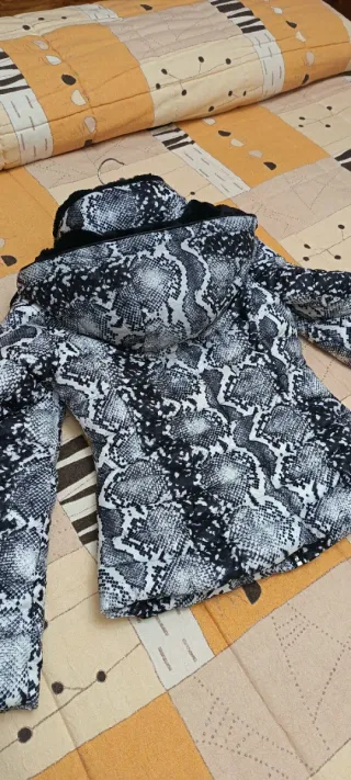 Chaqueta acolchada diseño ZARA