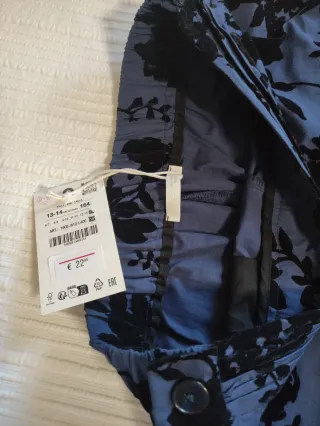 Pantalón recto Zara estampado flores