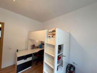 Habitación juvenil modular blanca