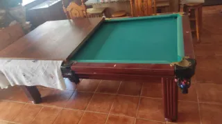 Mesa de billar americana y tres bandas