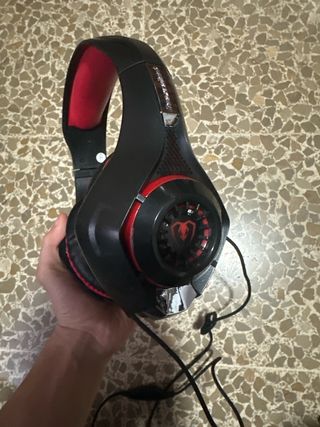 Cascos Gaming Negros y Rojos