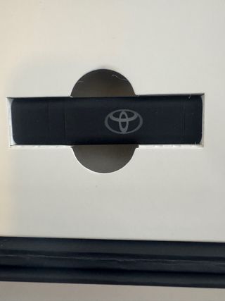 Caja Negra Edición Limitada Toyota