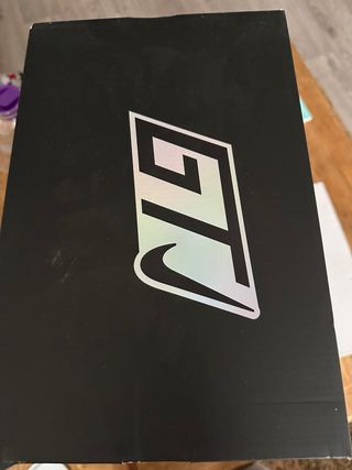 Nike G.T. CUT 3 Oro y Verde Azulado