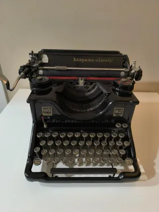 Máquina de escribir Olivetti M40 Antigua IMPECABLE