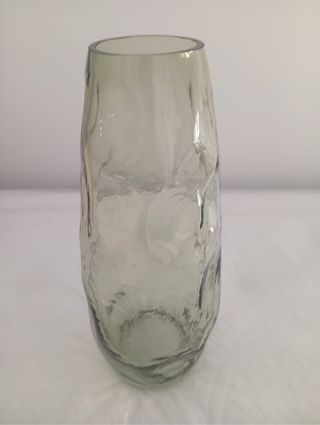 Jarrón alto de cristal verde