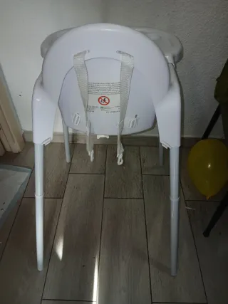 Trona para bebé blanca