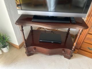 TV Sony Bravia + Mueble Madera