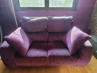 Sofá de 3 y 2 plazas morado