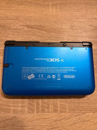Nintendo 3DS XL Blu + Gioco + Accessori