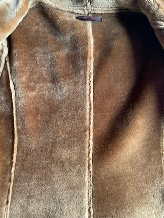 Abrigo Zara capucha piel vuelta sintética