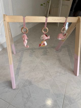 Gimnasio bebé Little Dutch.
