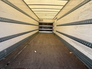 Camión RENAULT D 210