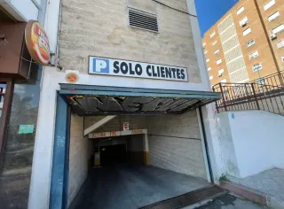 Se alquila local en Móstoles
