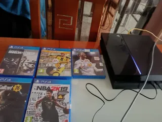 PS4 Negra mando cambia de colores + 5 Juegos