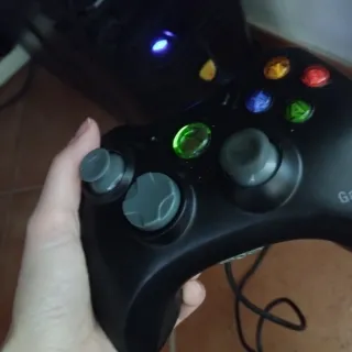 Controller Xbox 360 con cavo (Funzionante)