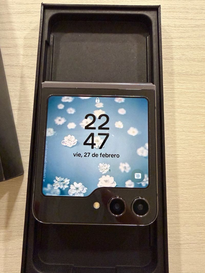 Samsung Galaxy Z Flip5 256GB + regalo fundas afbeelding 5