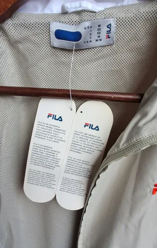 Tuta sportiva Fila grigio chiaro e rossa