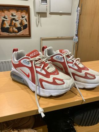 Zapatillas Nike Air Max 200 Rojas y Blancas