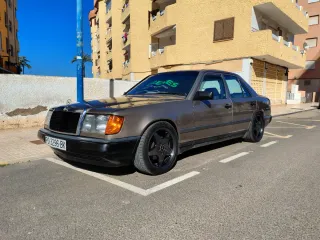 Mercedes-Benz Clase E 1991