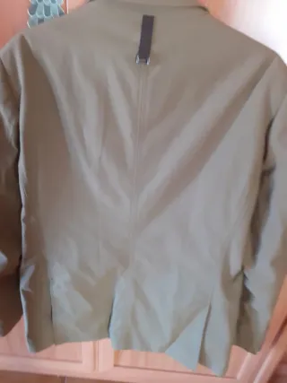 Americana beige hombre