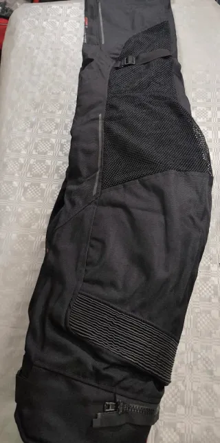 Pantalón moto tirantes 5XL negro
