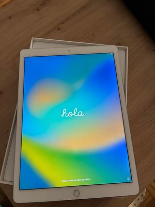 Apple iPad Pro 12.9 Blanco + Teclado