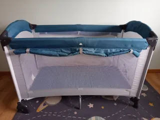 Cuna de viaje plegable