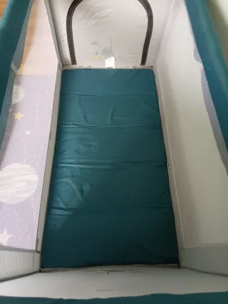 Cuna de viaje plegable