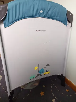 Cuna de viaje plegable