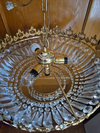 Lámpara colgante cristal y metal dorado