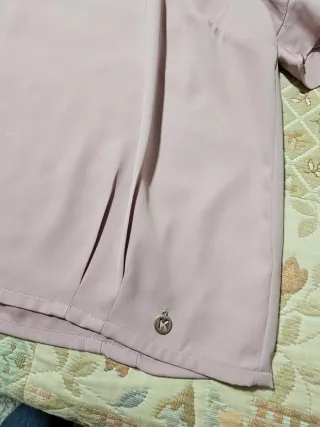 Blusa lila con volantes