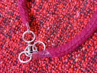 Collana con pendente decorato