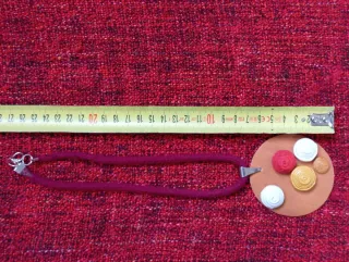 Collana con pendente decorato