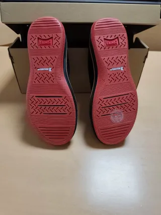 Zapatos Camper Talla 37 Negros nuevos