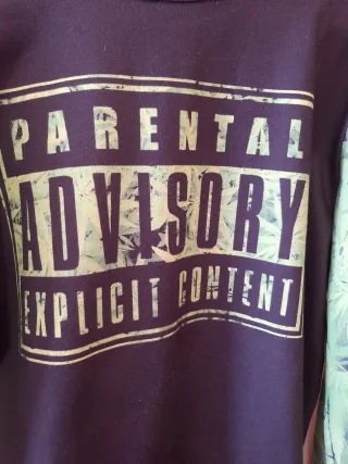 Sudadera juvenil con estampado