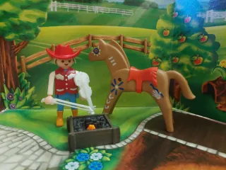 Playmobil Vaquero y Caballo