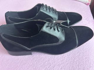 Zapatos vestir hombre GENK talla 44 negros – Nuevo