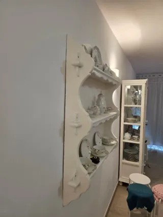 Estantería de madera