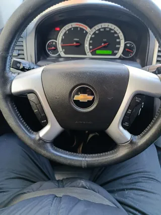 Chevrolet Captiva cambio por terreno