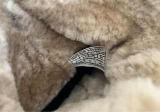 Botas UGG tacón negras con hebillas