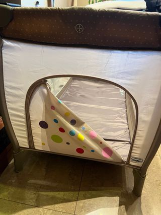 Cuna de viaje Asalvo+colchón Giordani. Casi nueva.