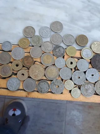 Lote Monedas Españolas y Extranjeras